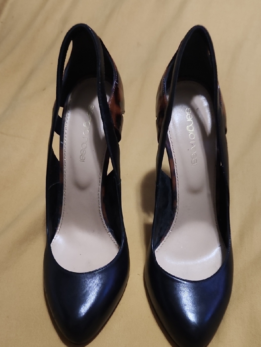 Sergio Rossi Black Leather Pointed-Toe Slingback Heels with Brown Accents